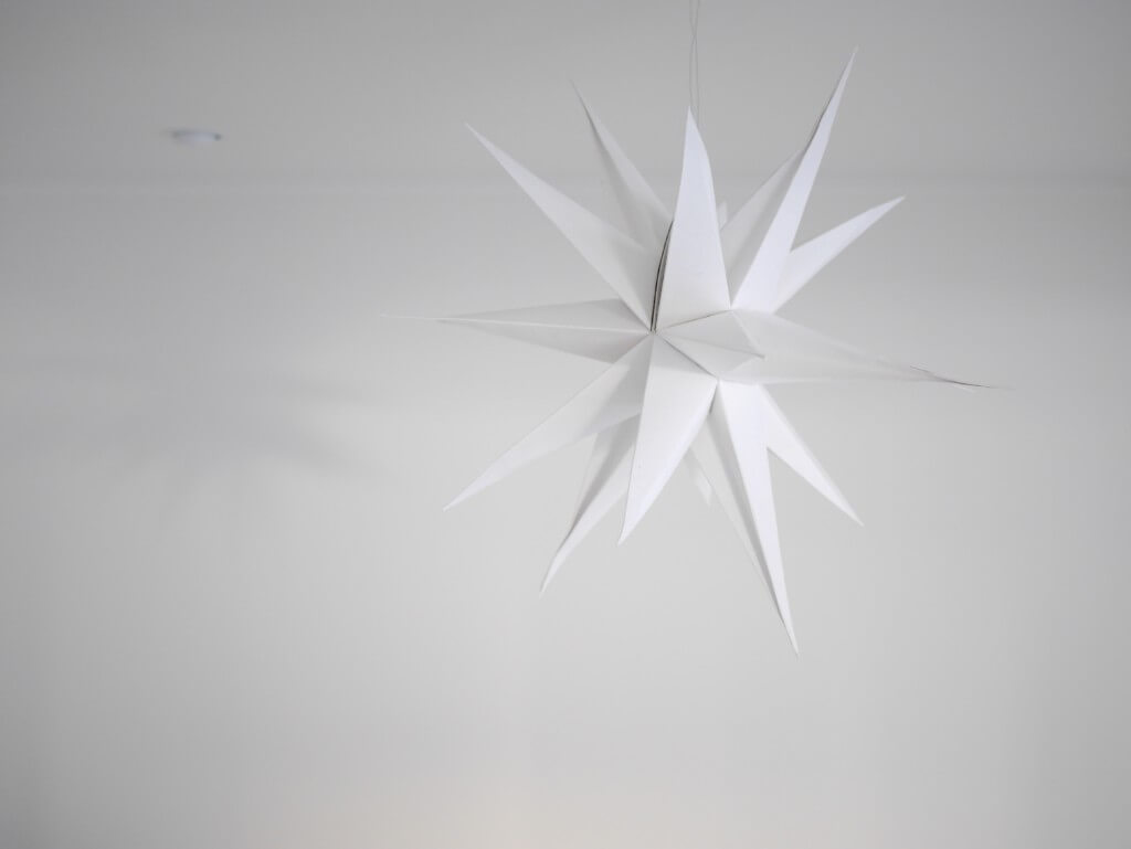 JULSTÄMNING I HOLKEN